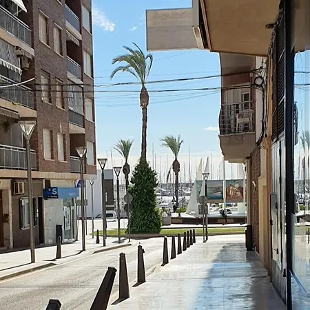 Am Hafen * Torrevieja